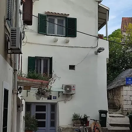 Apartament Fondo